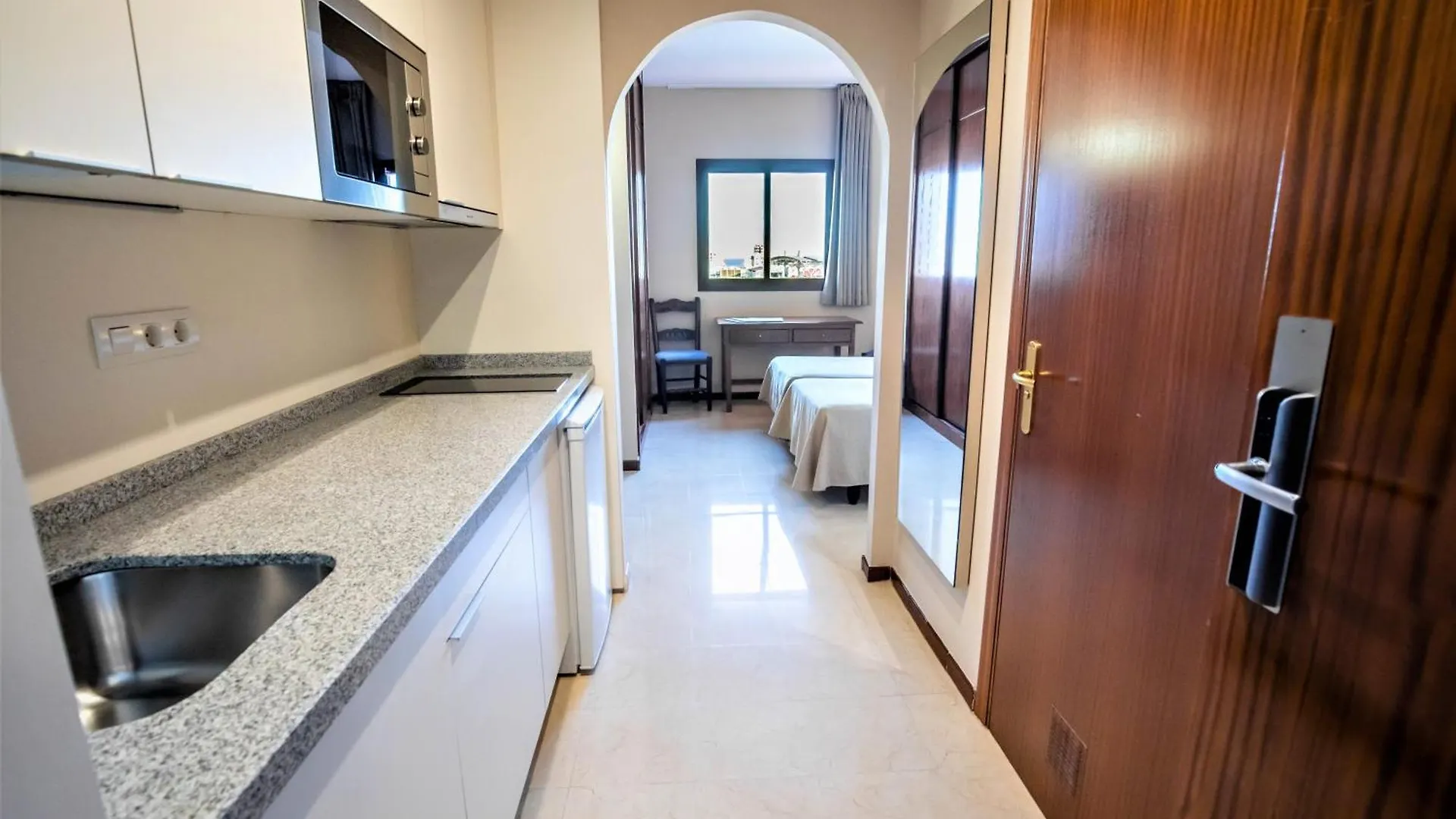 Ilunion Miramar Aparthotel Fuengirola